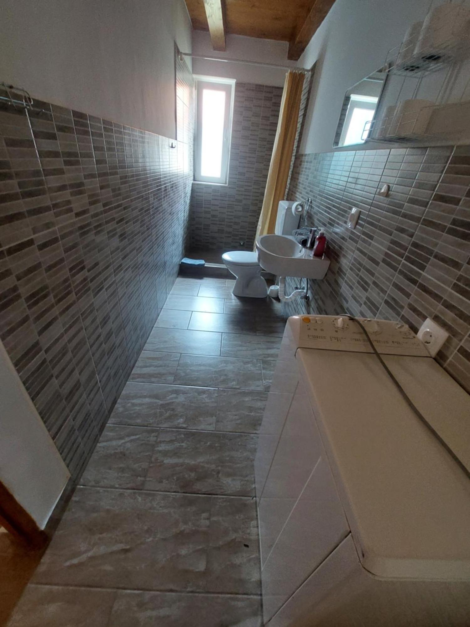 Orban Nyaralohaz Villa Kovagoors Luaran gambar